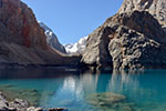 Vorschaubild Ein tiefblauer Bergsee (8186 x 4967)