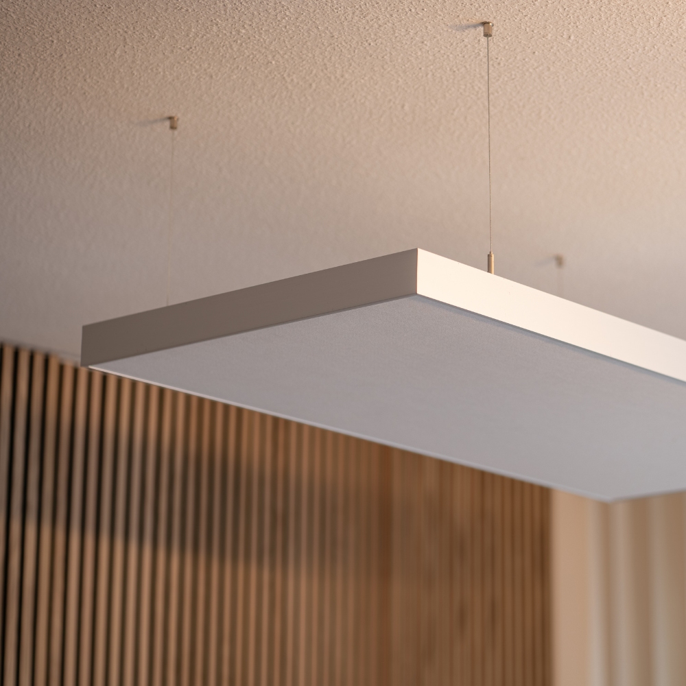Artikelbild QP Akustikpaneele Schallabsorber Deckensegel mit Alu-Rahmen bluefiber tec based B1 2500g/m wei 620x625x50mm