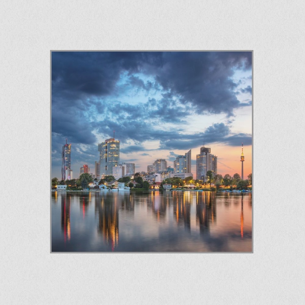 Artikelbild Akustikbild - Skyline Abenddämmerung – Basotect® Schallabsorber im eloxierten Aluminiumrahmen 530x530x55mm