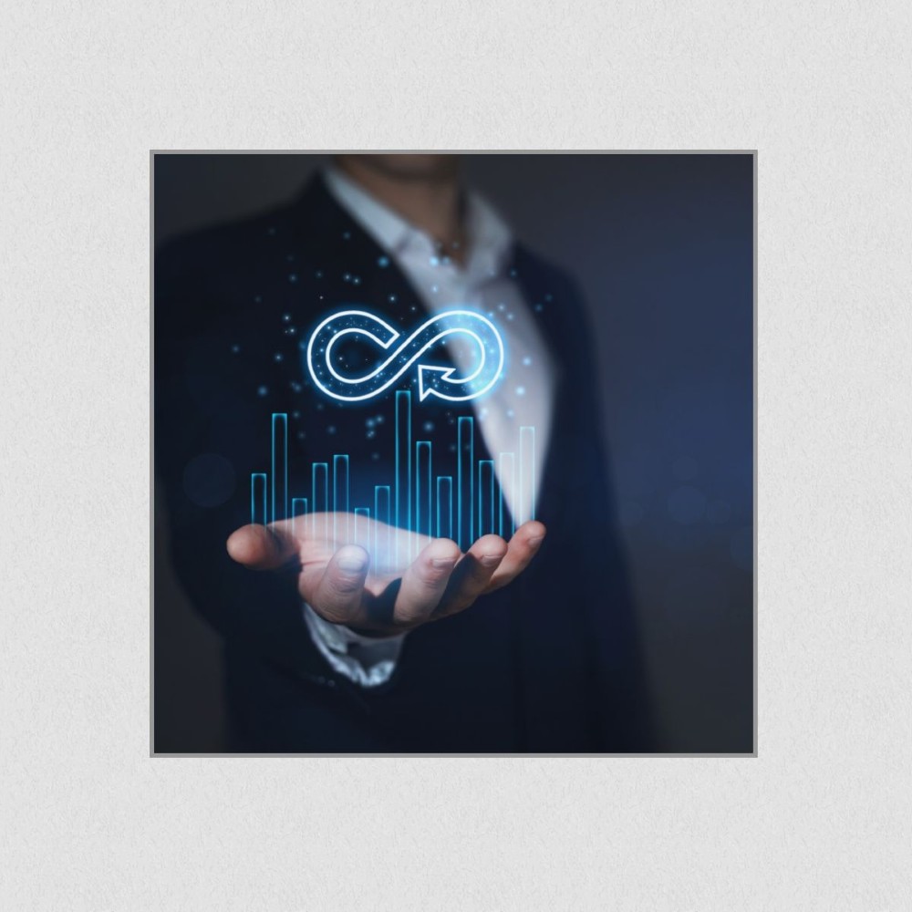 Artikelbild Akustikbild - Eine Hand präsentiert virtuelle Grafiken mit Leichtigkeit – Basotect® Schallabsorber im eloxierten Aluminiumrahmen 530x530x55mm