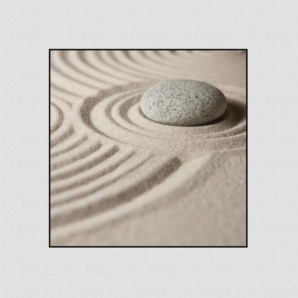 Artikelbild Akustikbild - Zen: Der Stein im Sand – Basotect® Schallabsorber im schwarzen Aluminiumrahmen 530x530x55mm
