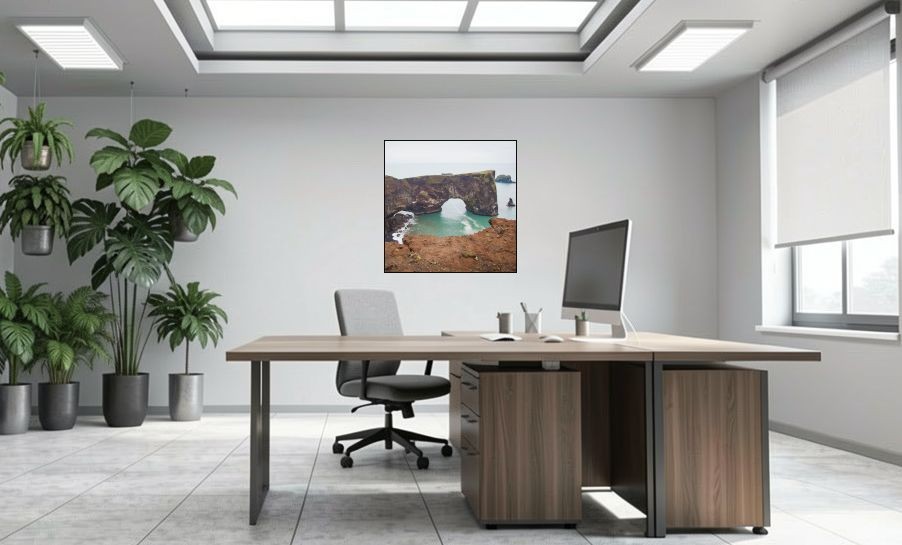 Artikelbild Akustikbild - Island-Eine-beeindruckende-Felsküste – Basotect® Schallabsorber im schwarzen Aluminiumrahmen 1030x1030x55mm