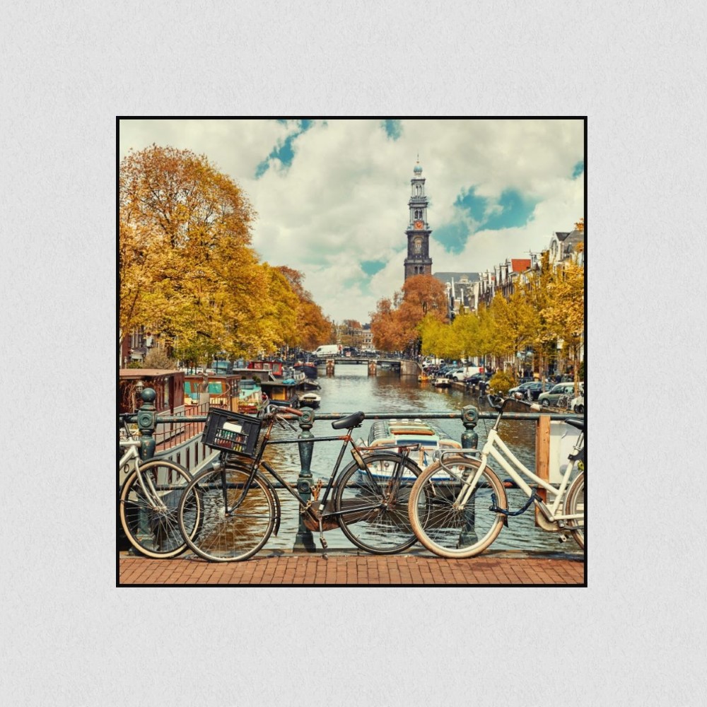Artikelbild Akustikbild - Amsterdamer Kanalbrücke: Ein malerischer Blick auf die Stadt – Basotect® Schallabsorber im schwarzen Aluminiumrahmen 530x530x55mm