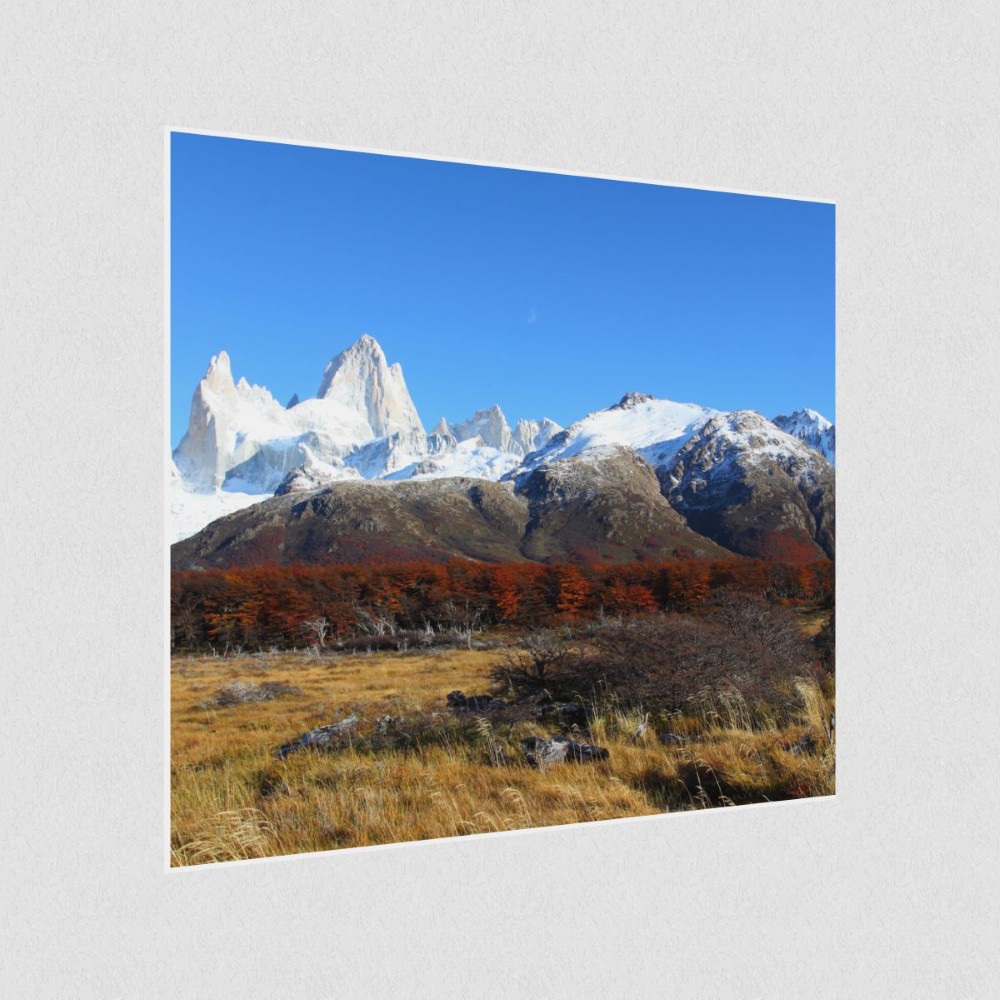 Artikelbild Akustikbild - Land der Berge – Basotect® Schallabsorber im weißen Aluminiumrahmen 530x530x55mm