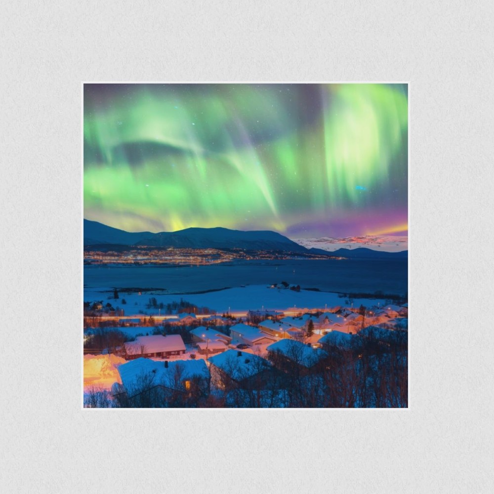 Artikelbild Akustikbild - Nordlicht am Polarkreis – Basotect® Schallabsorber im weißen Aluminiumrahmen 530x530x55mm