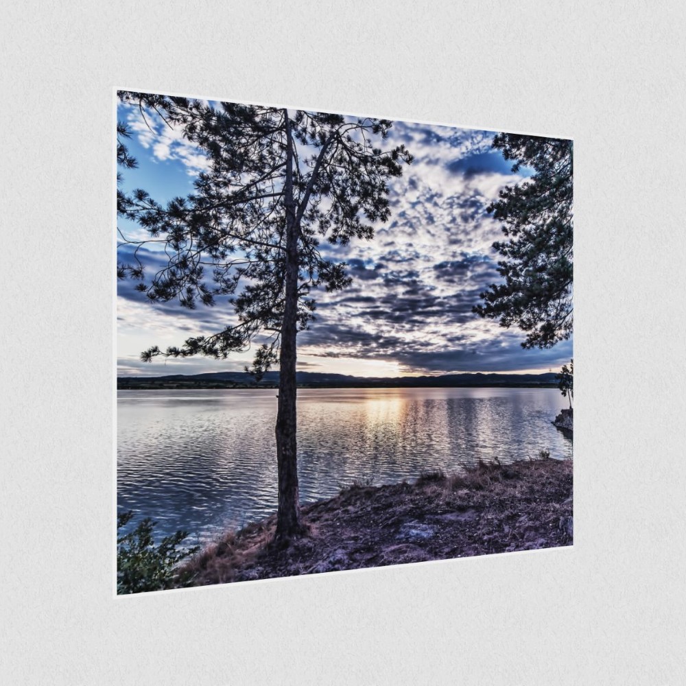 Artikelbild Akustikbild - Die Sonne reflektiert in den See – Basotect® Schallabsorber im weißen Aluminiumrahmen 530x530x55mm